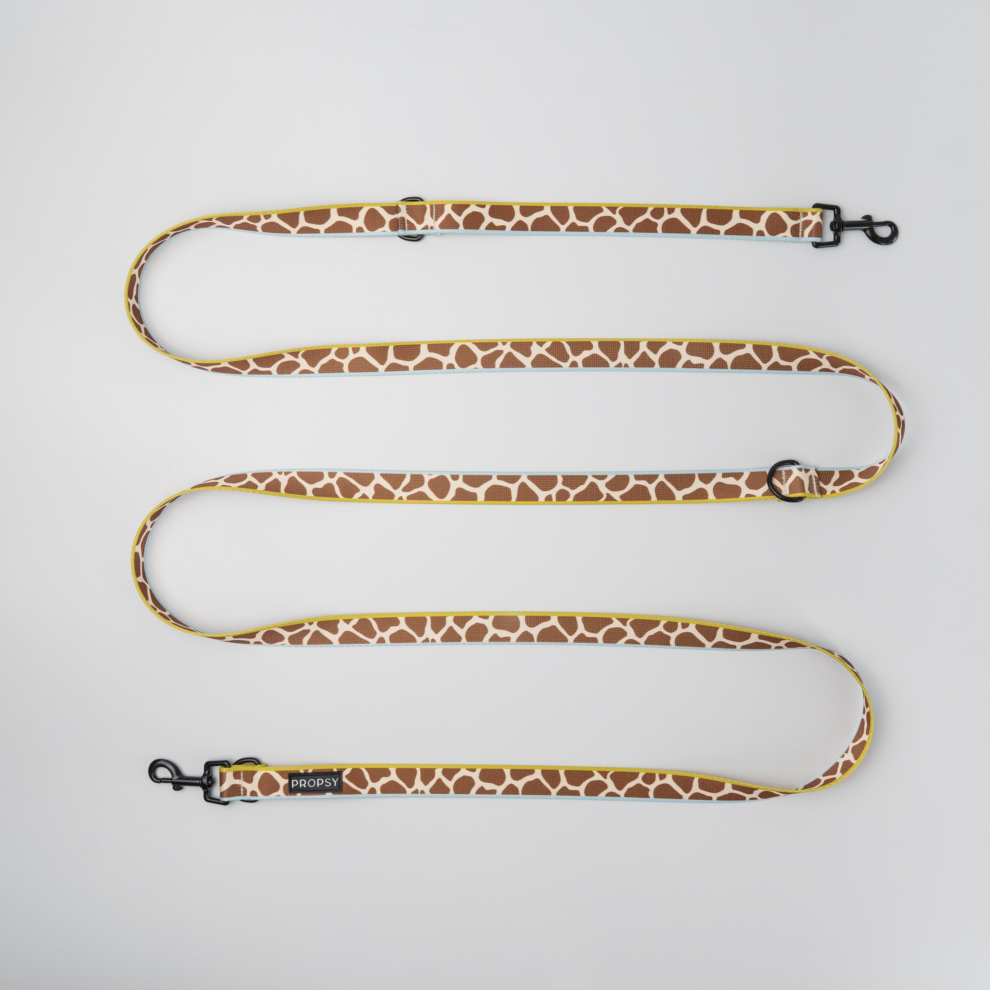 SMYCZ PRZEPINANA Safari babe